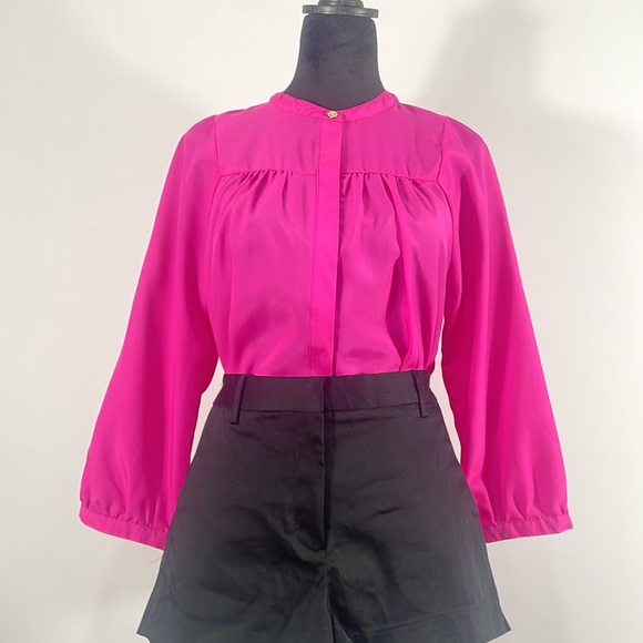 Gianni Binni Hot Pink Button down flowy blouse,pleated front and back,Large - Picture 2 of 11